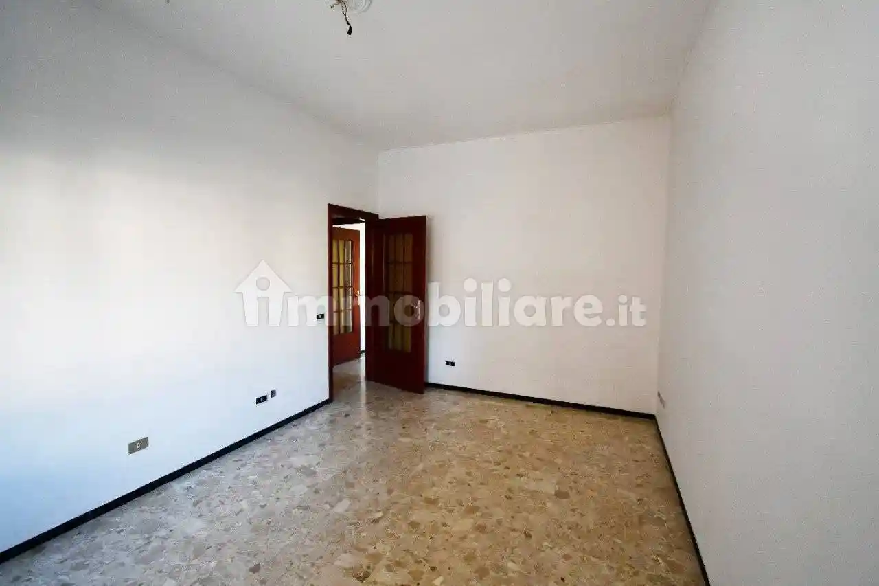 Trilocale via Piacenza, Stadio, Chiavari - foto 4