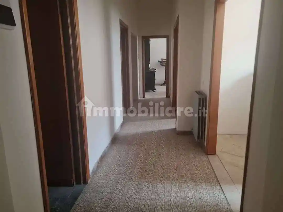 Quadrilocale terzo piano, Corsi, Ancona - foto 3