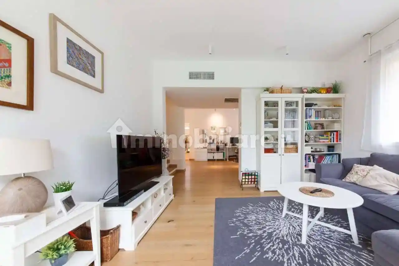 Villa unifamiliare viale Monte Resegone, 14, Centro, Arese - foto 4