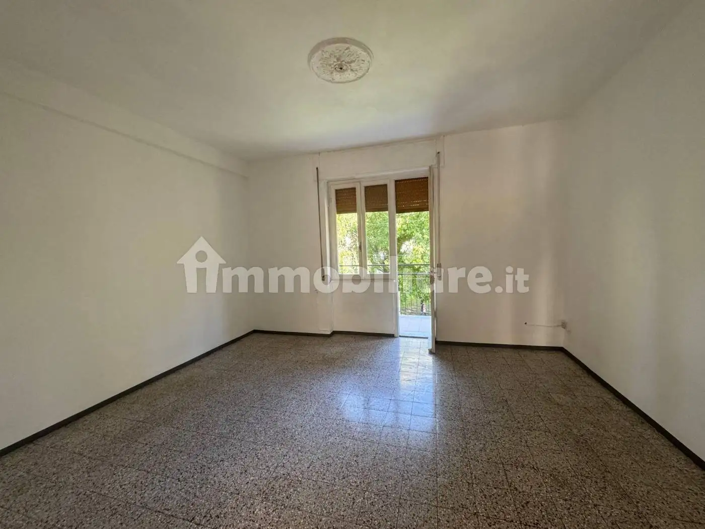 Appartamento in vendita a Sarzana