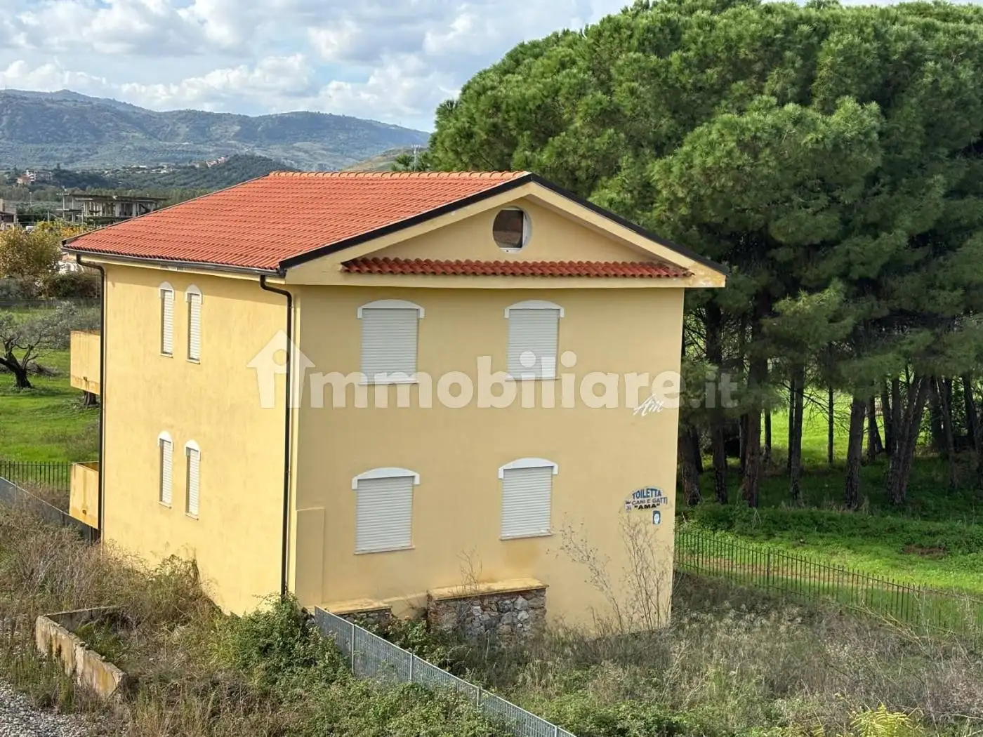 Casa indipendente in vendita a Borgia