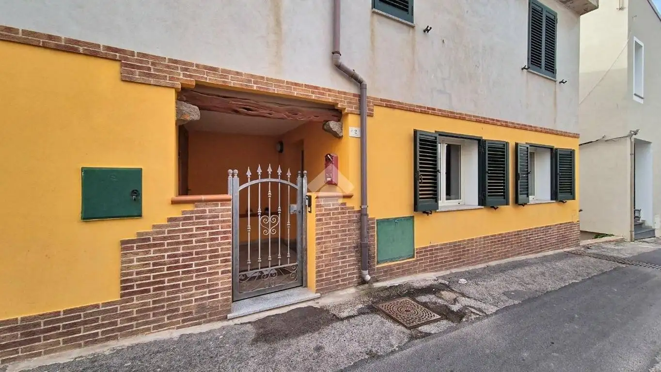 Trilocale via dei Mille, Centro, Castelsardo - foto 2