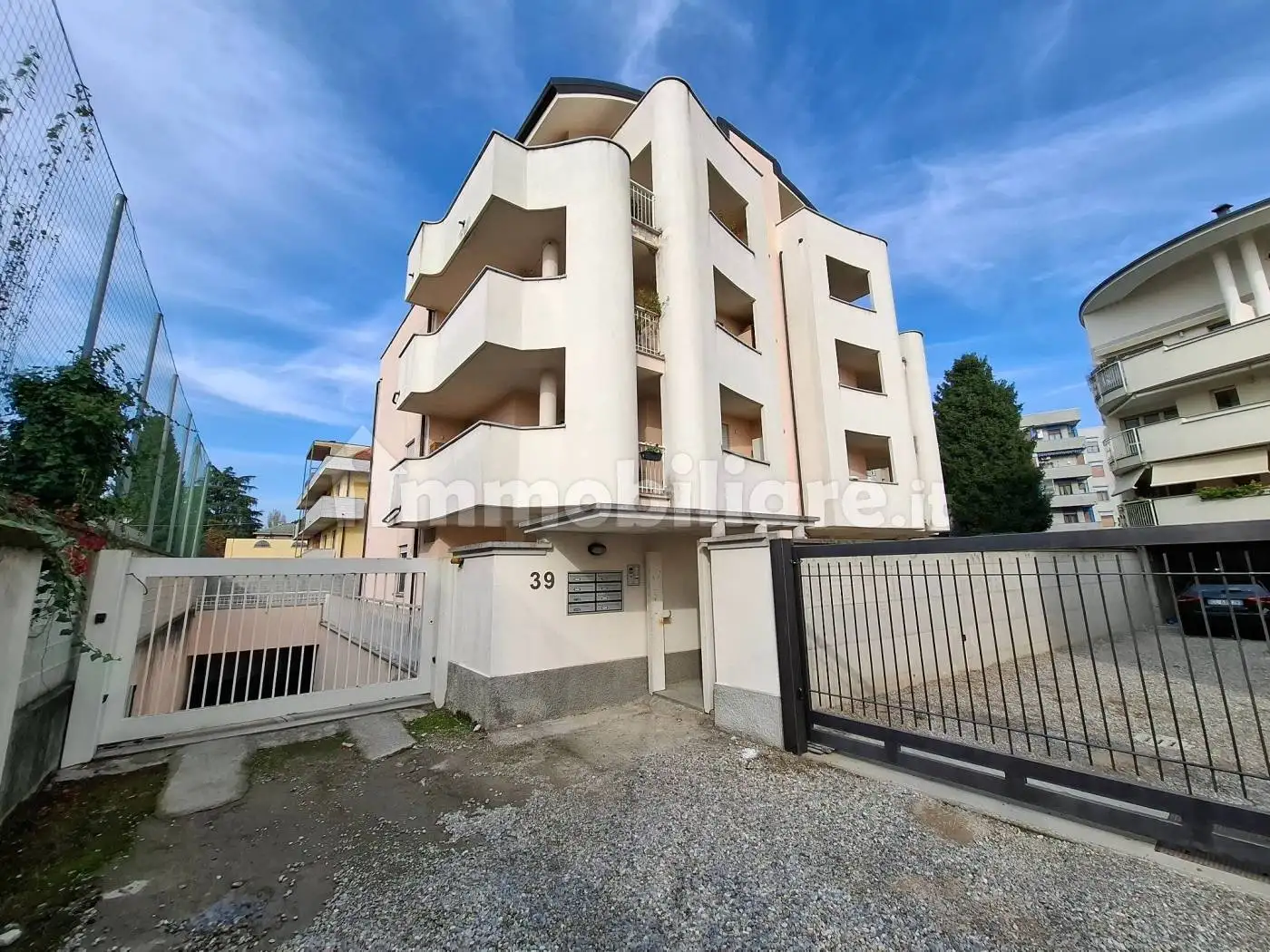 Appartamento in affitto a Legnano