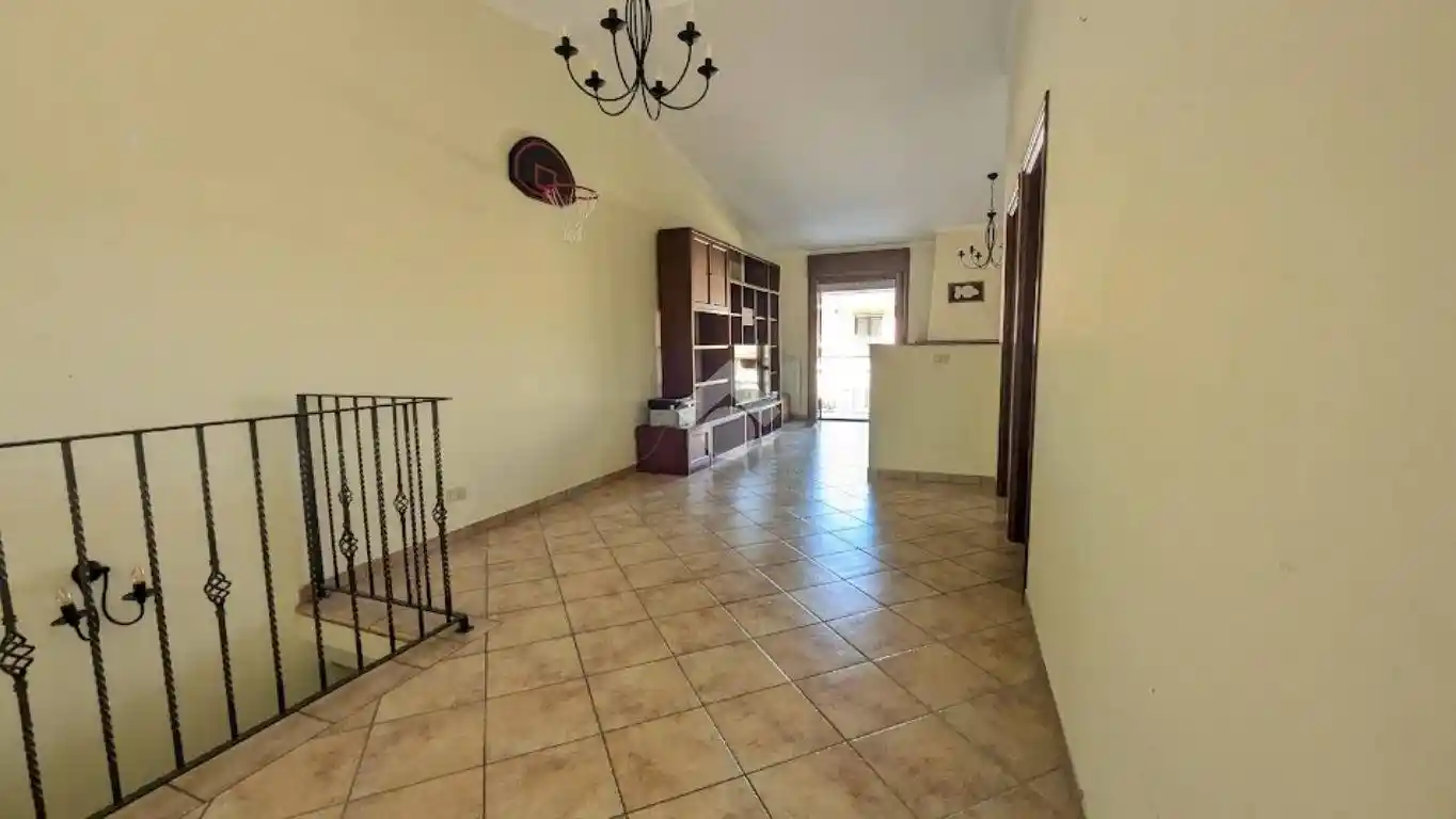 Villa a schiera via Ascanio 57, Colli di Enea - Sedici Pini, Pomezia - foto 2