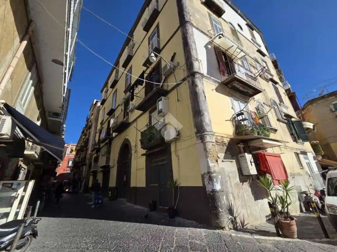Trilocale Vico I montesanto 12, Monte Santo, Napoli - foto 3