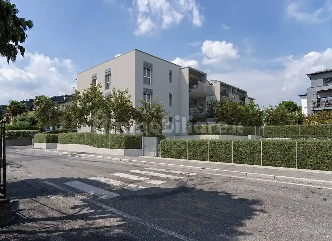 Trilocale via Matteotti  22020, Bizzarone - foto 2