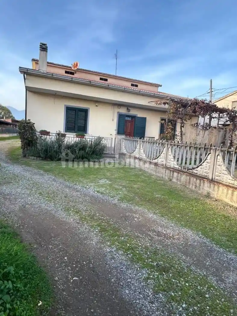 Villa in vendita a Malvito