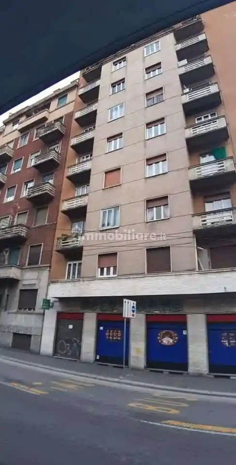 Appartamento all'asta via Monte Generoso 8, Milano - foto 2