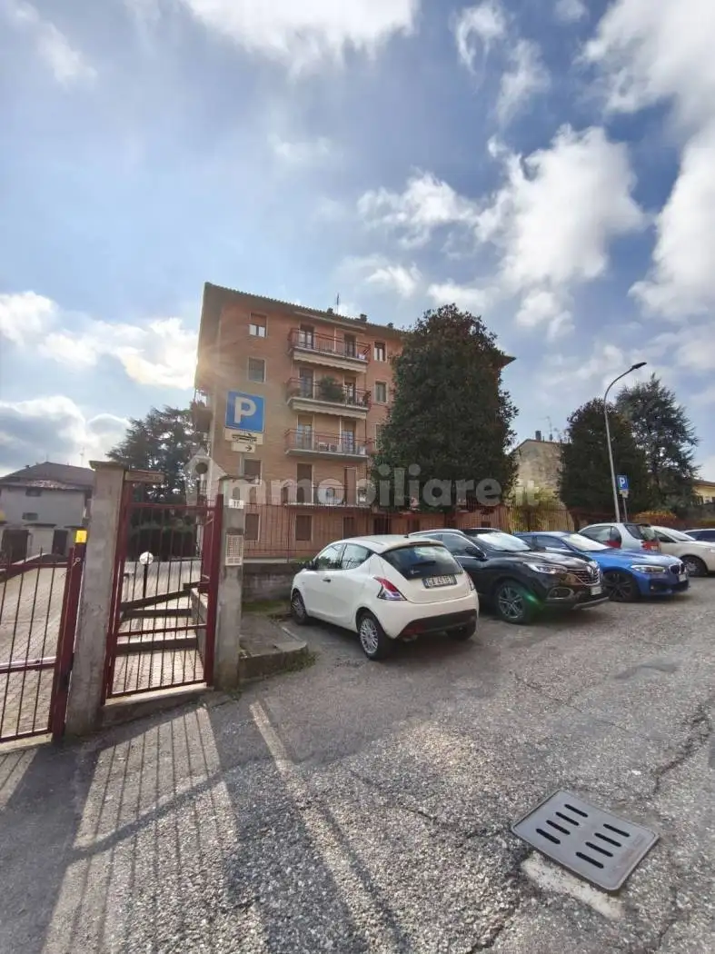 Appartamento in affitto a Pavia