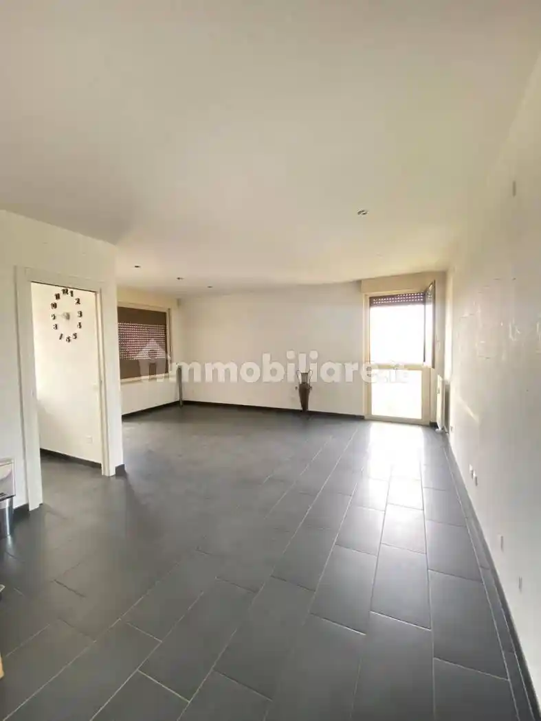 Trilocale via Sorelle Tetrazzini, Serpentara, Roma - foto 2