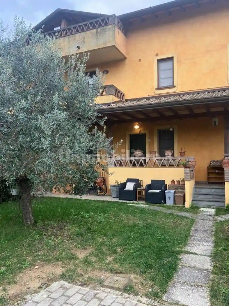 Terratetto plurifamiliare 136 m², buono stato, Massarosa Paese, Massarosa - foto 2