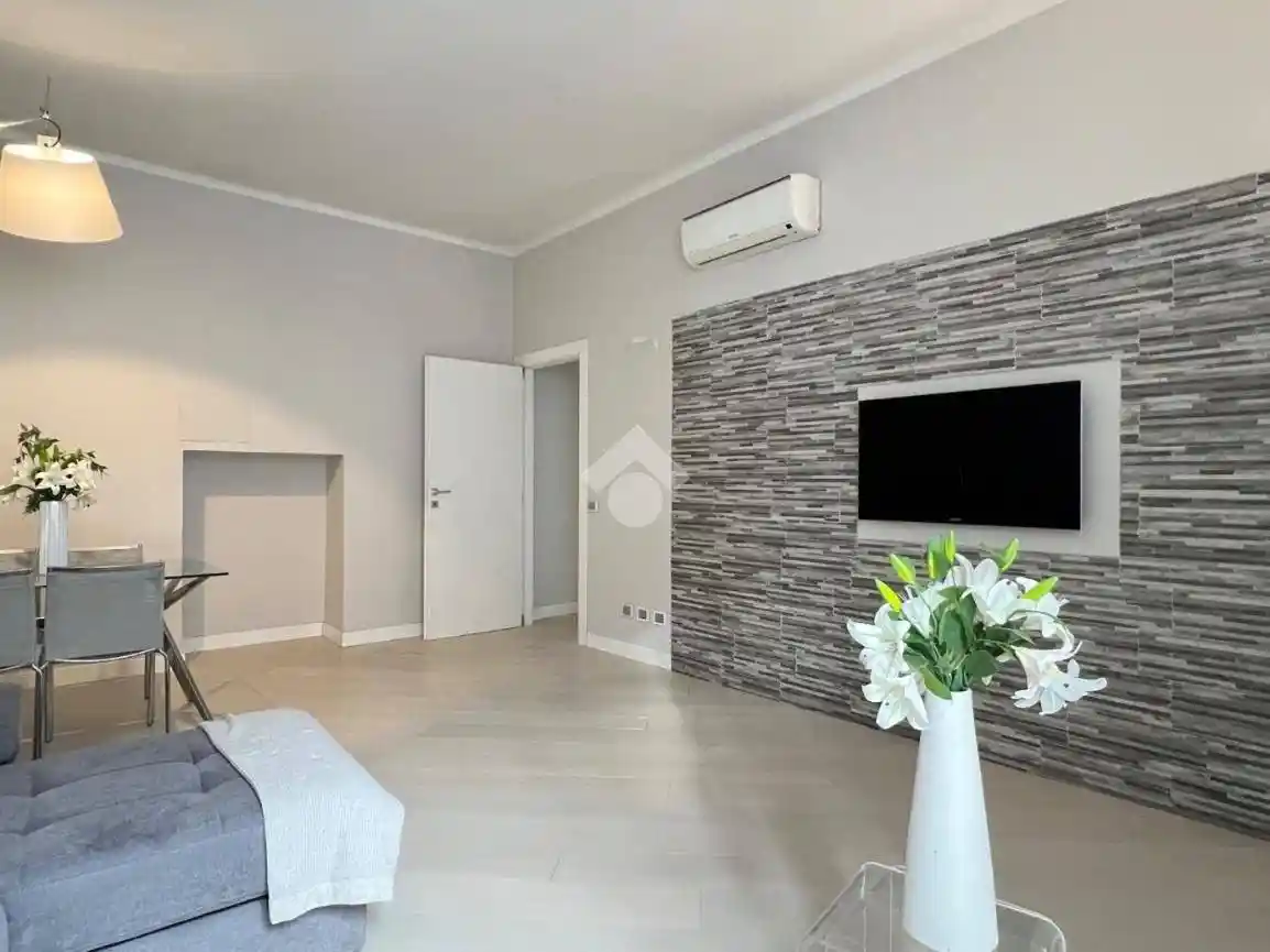 Bilocale via Giuseppe Prina 10, Paolo Sarpi, Milano - foto 5