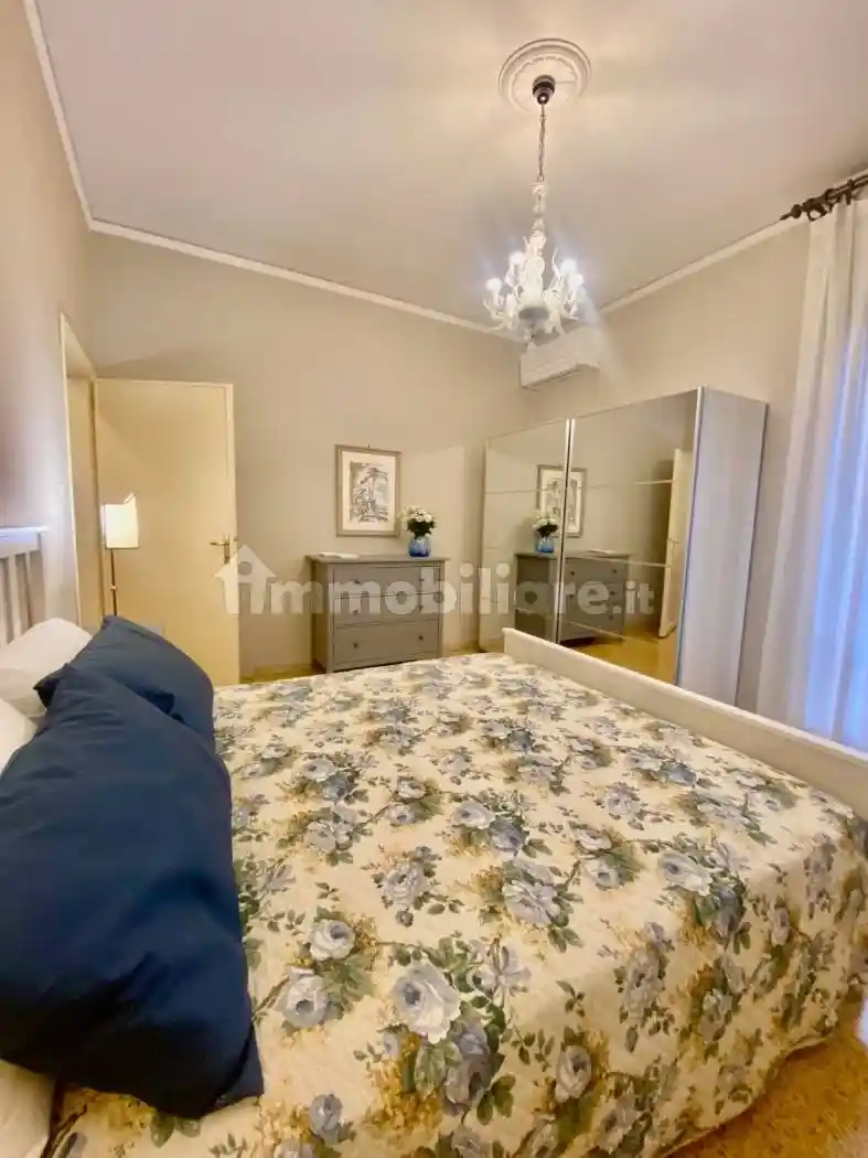 Quadrilocale viale dei Mille, Campo di Marte, Firenze - foto 2