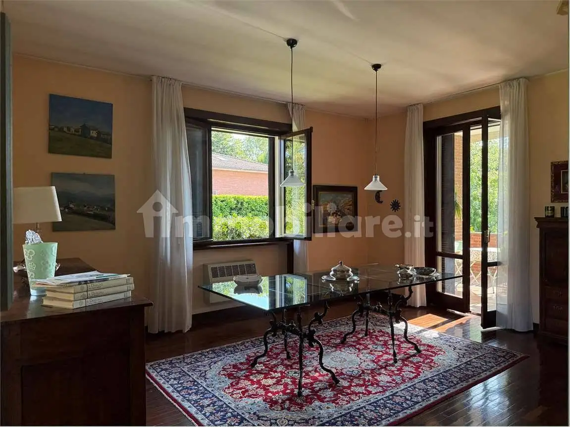 Villa in vendita a Gossolengo