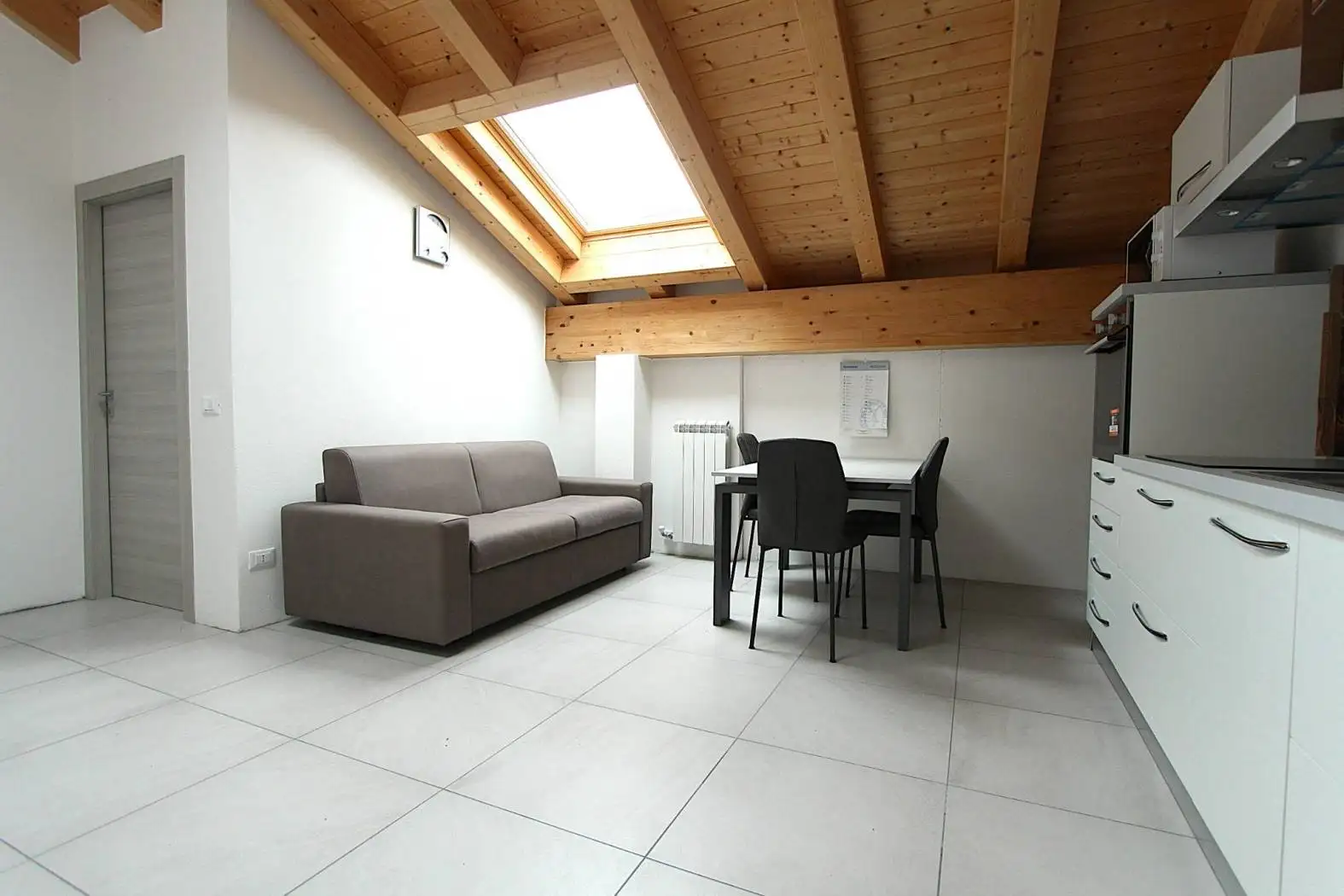 Bilocale ottimo stato, secondo piano, Maso DI Sopra, Roverè Veronese - foto 4