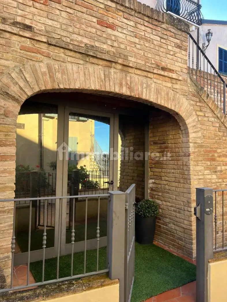 Appartamento in vendita a Colli al Metauro