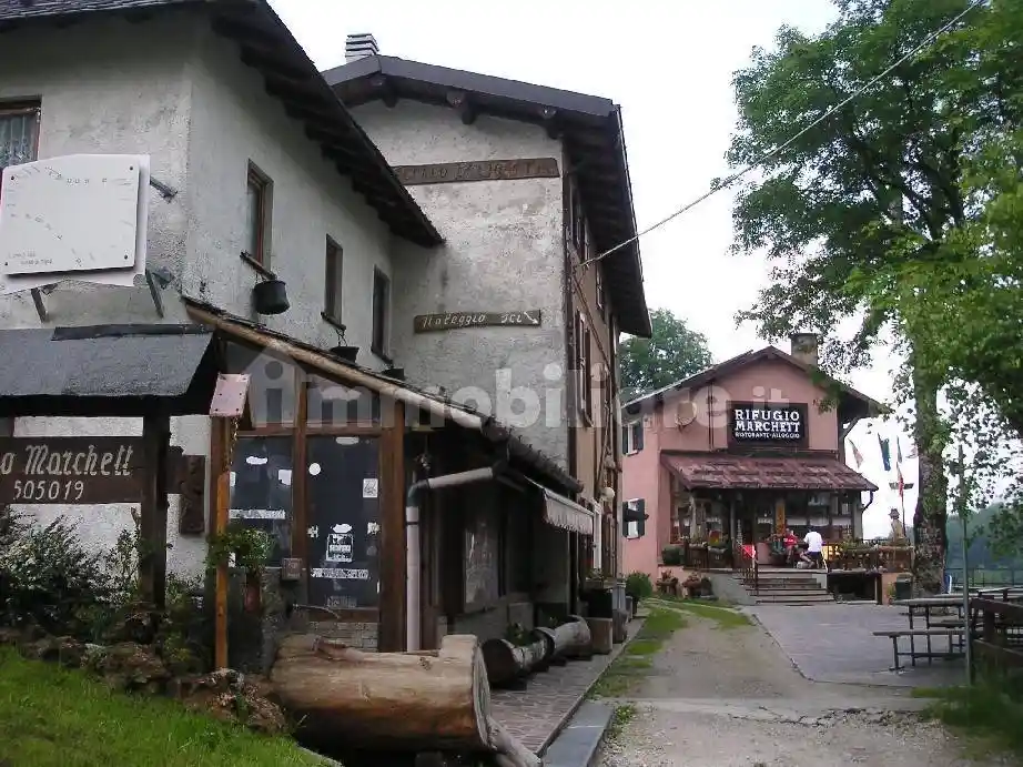 Rifugio Località Erna, Germanedo, Lecco - foto 3
