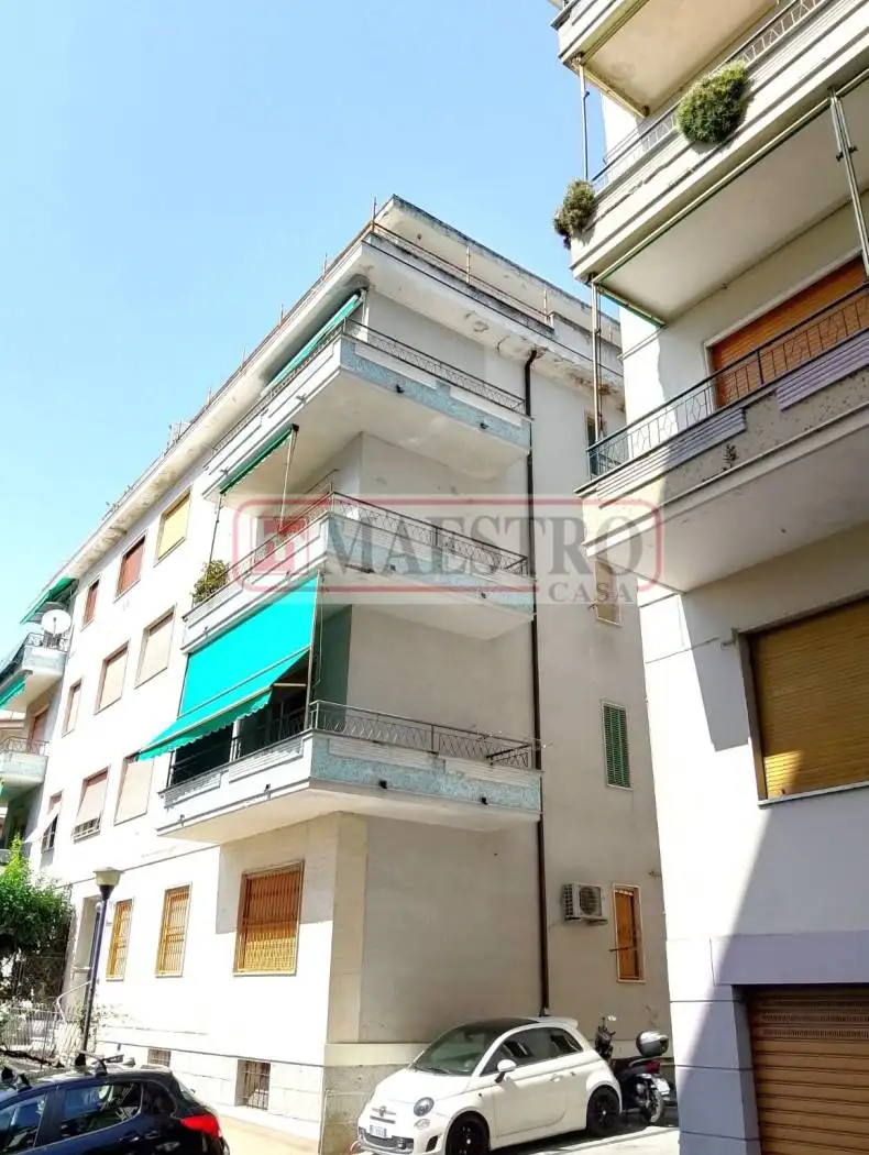 Appartamento in vendita a Rapallo