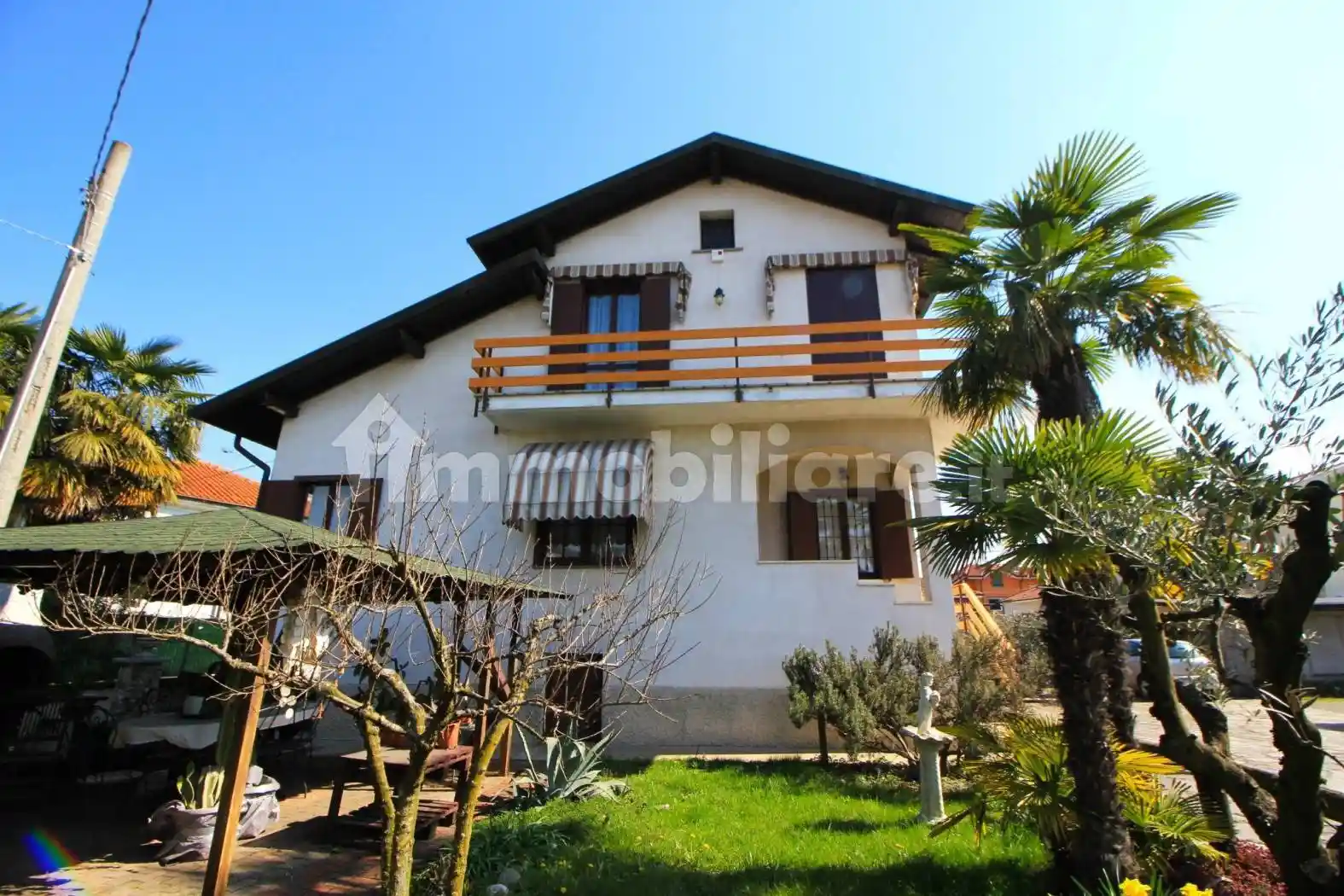 Villa in vendita a Legnano