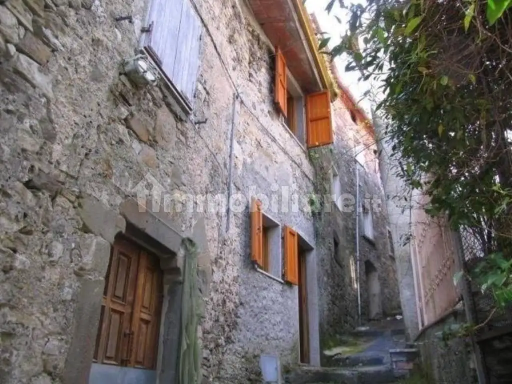 Casa indipendente in vendita a Fosdinovo