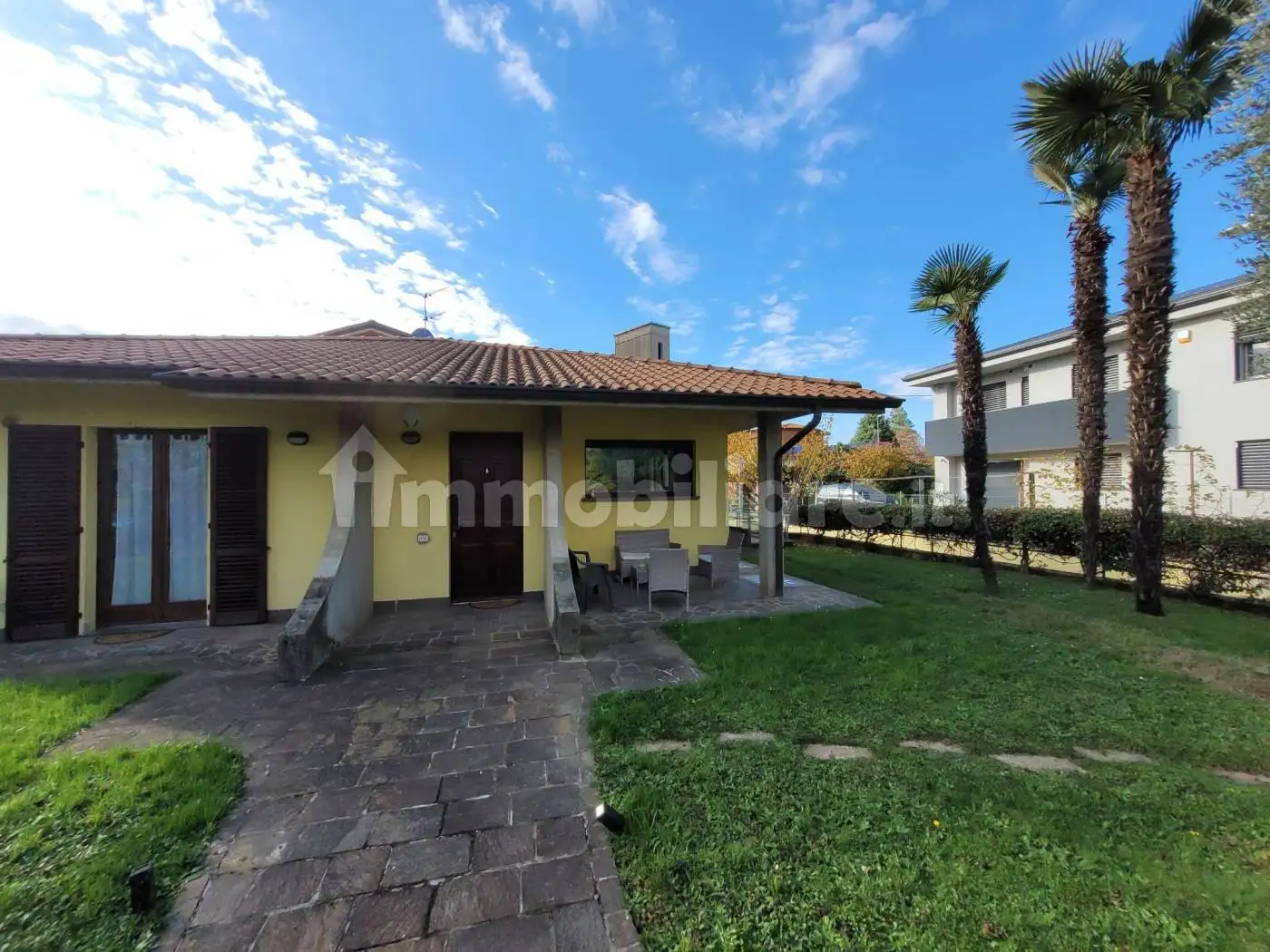 Villa in vendita a Bonate Sopra