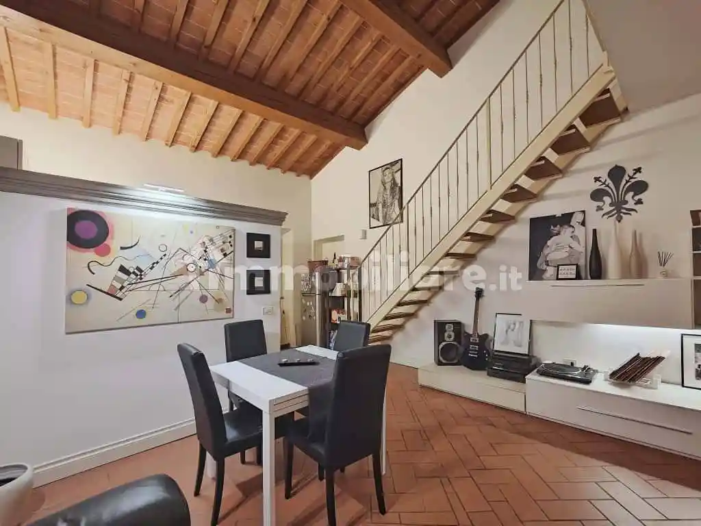 Appartamento in affitto a Signa