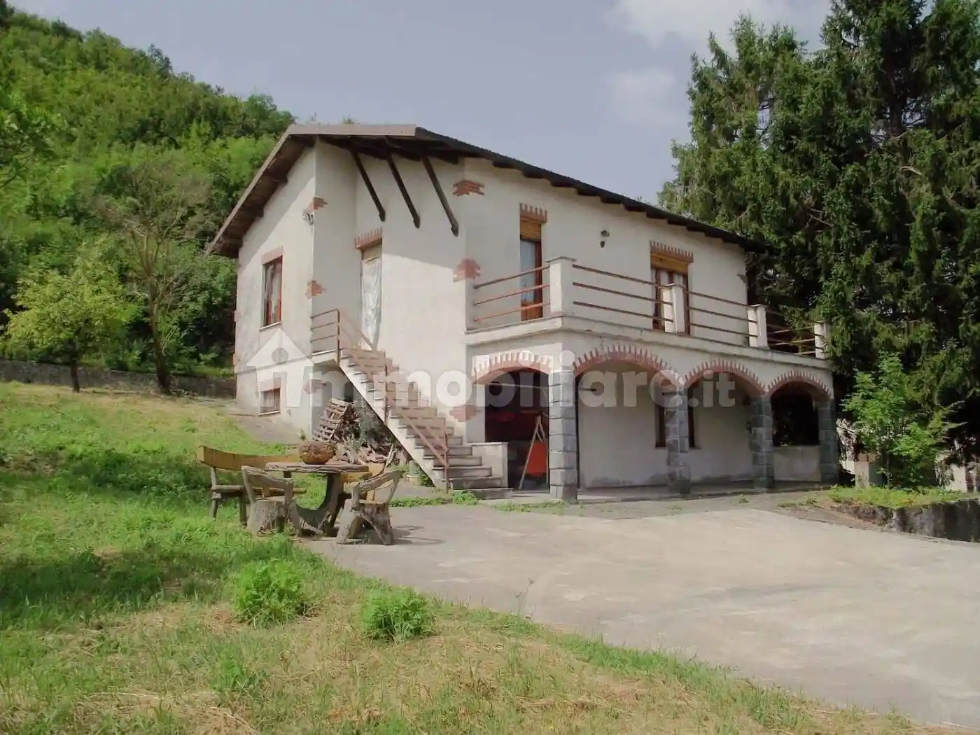 Villa in vendita a Garbagna