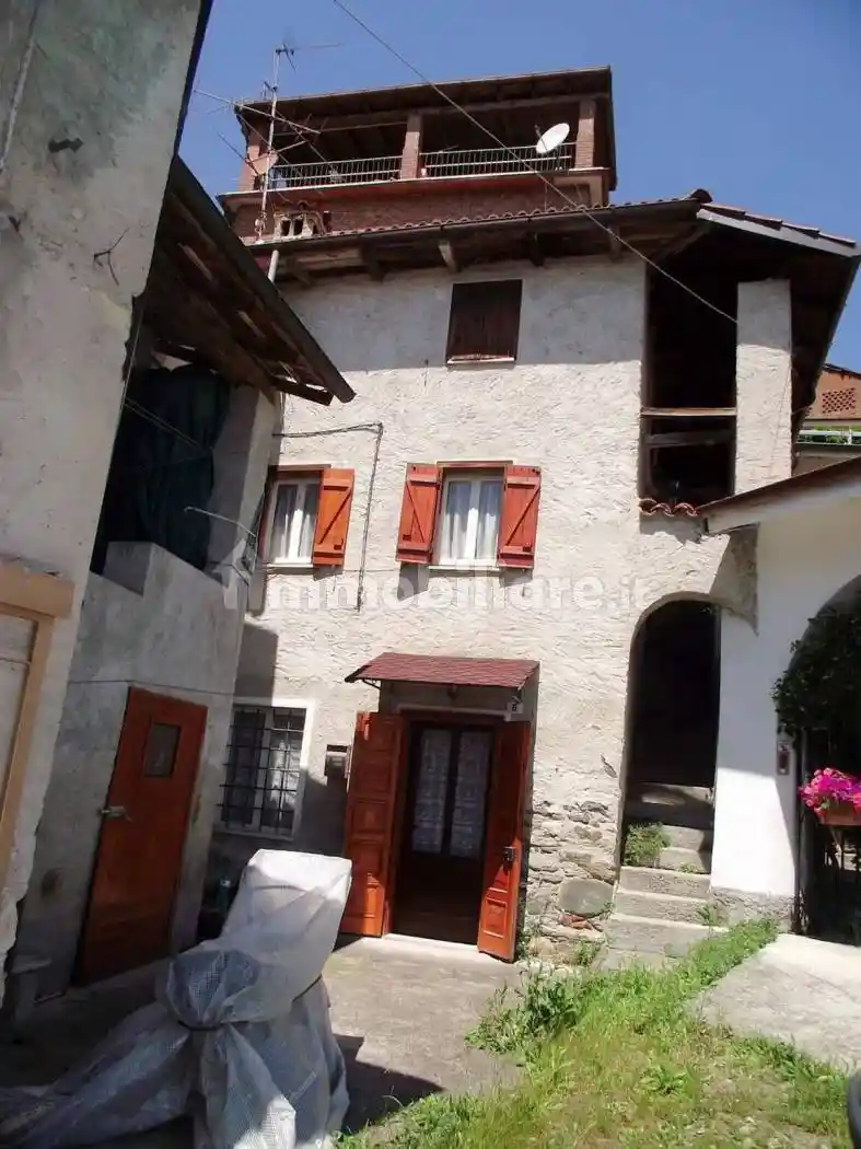 Villa in vendita a Borghetto di Borbera