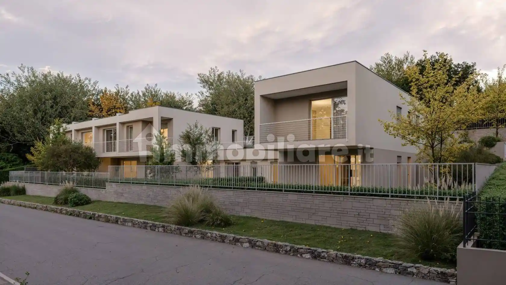 Villa bifamiliare via Alessandro Manzoni, Uggiate Trevano, Uggiate con Ronago - foto 4