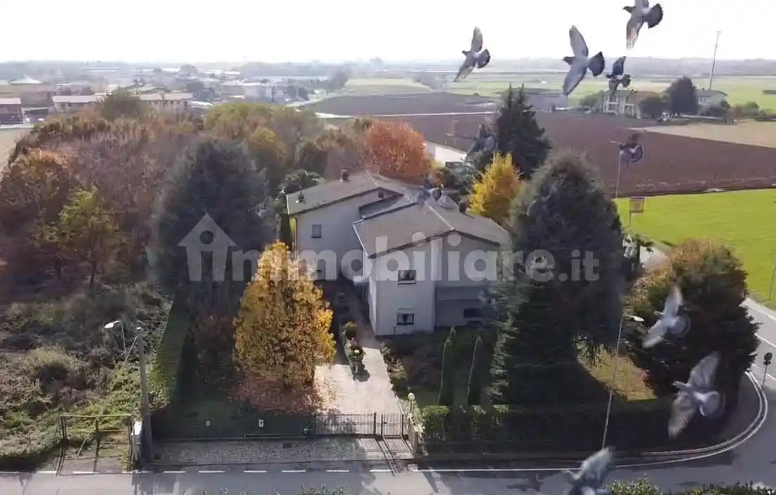 Villa unifamiliare via 25 Aprile, Bonate Sotto - foto 2