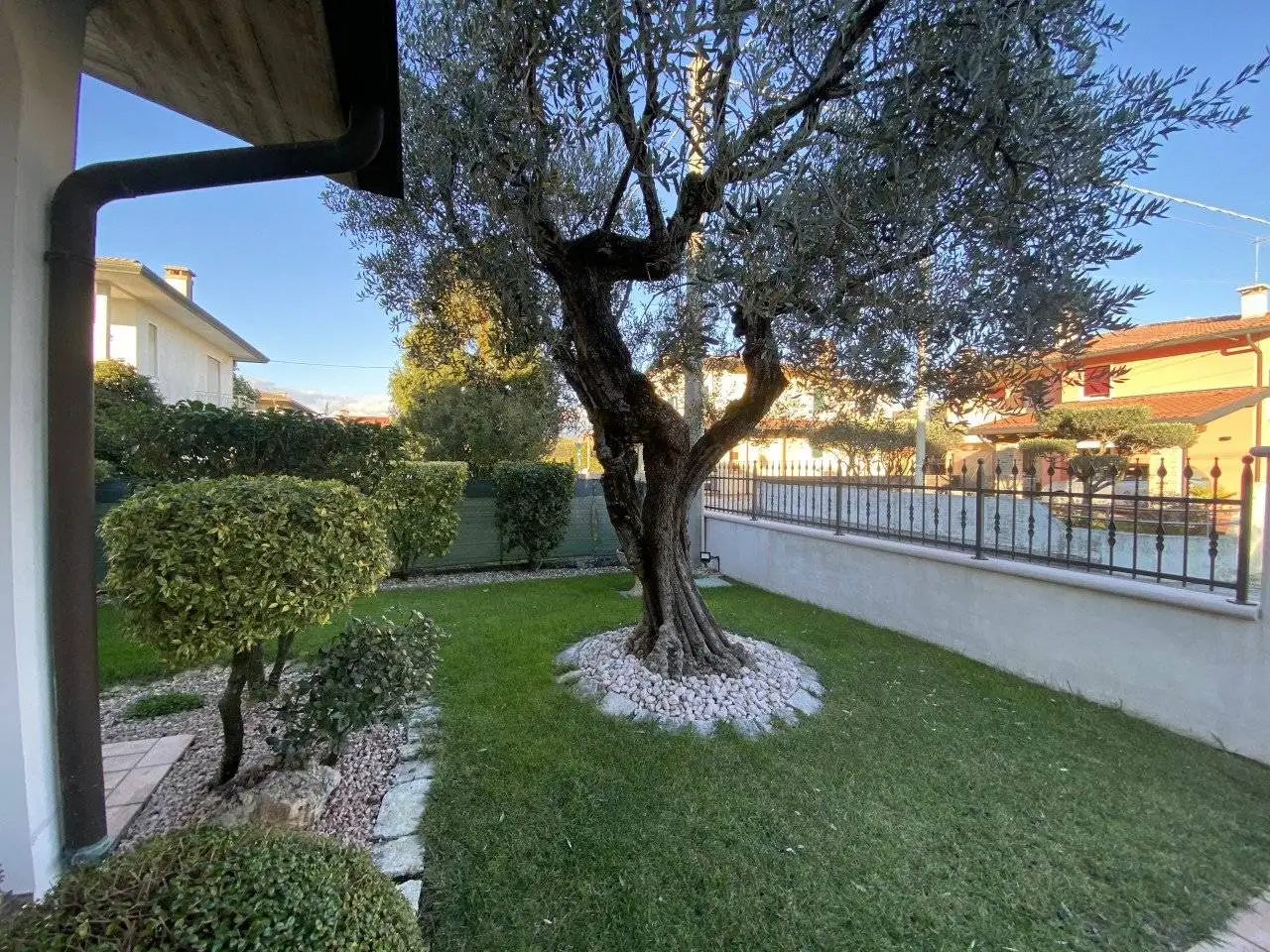 Villa in vendita a Tezze sul Brenta