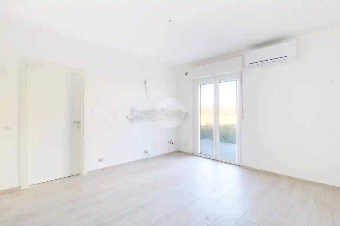 Bilocale via Camillo Benso Conte di Cavour 75, Centro, Alba Adriatica - foto 2