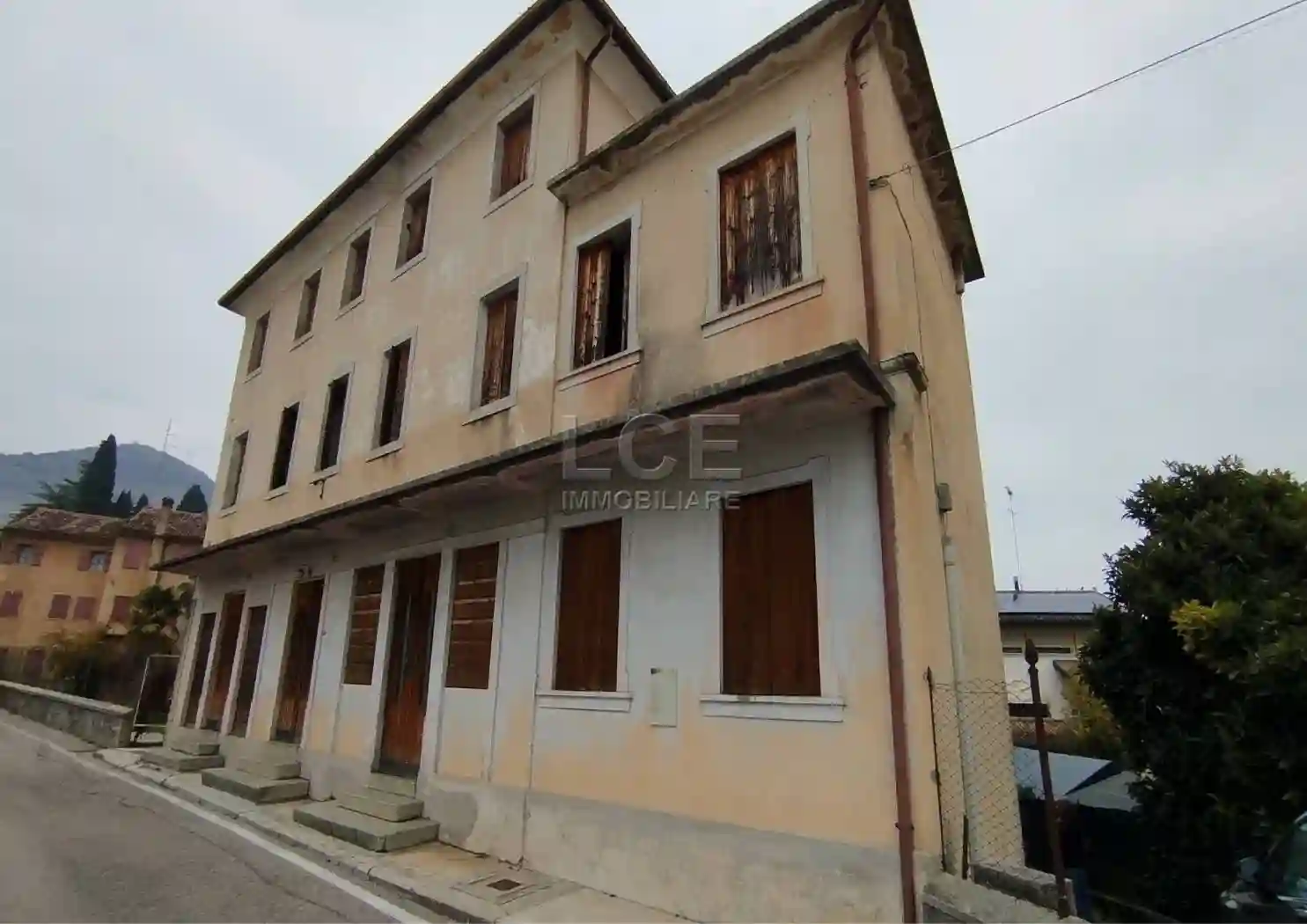 Palazzo - Edificio - foto 2