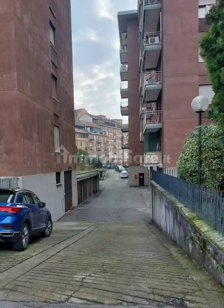 Trilocale via Giovanni Meli, Crescenzago, Milano - foto 2