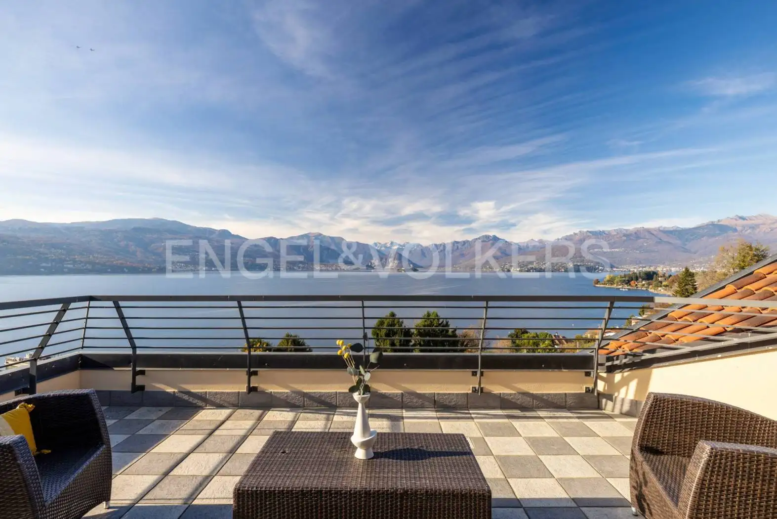 Attico - Mansarda in vendita a Leggiuno