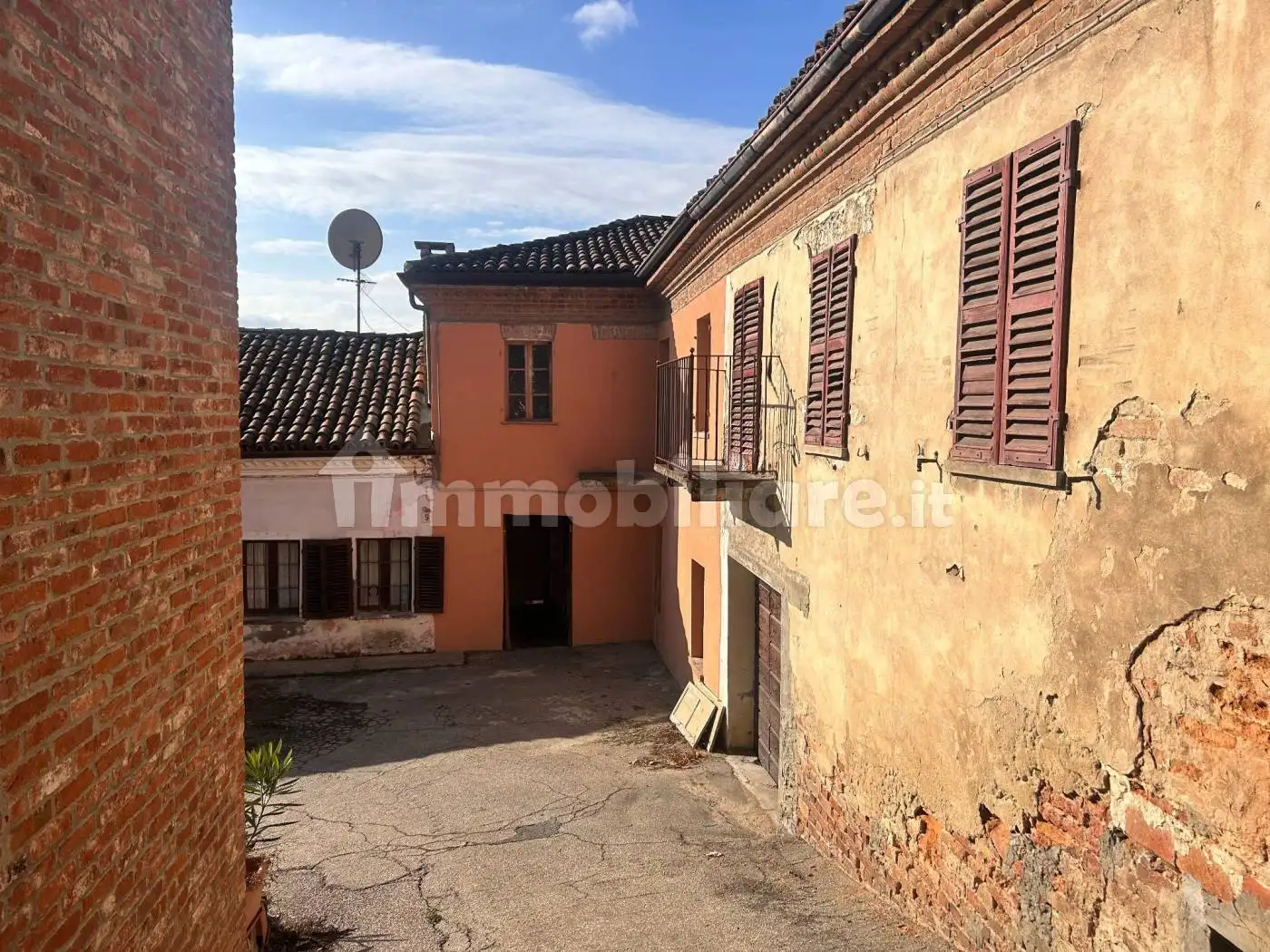 Casale via Vittorio Alfieri 7, Centro, Castagnole delle Lanze - foto 3