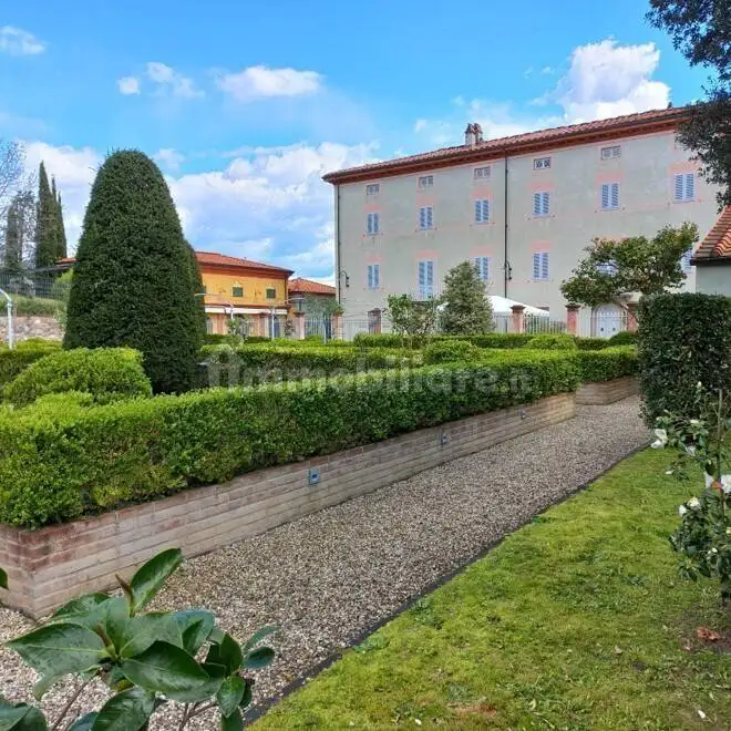 Villa in vendita a Lucca