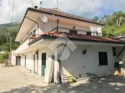 Terratetto unifamiliare via Vecchia de Piternis 16, Cervaro - foto 3