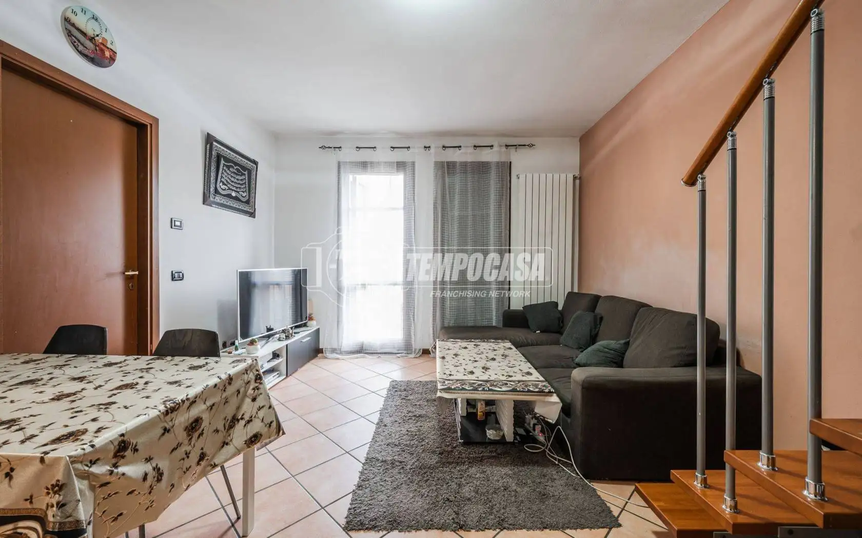 Bilocale via radici  11, Veggia Villalunga, Casalgrande - foto 2