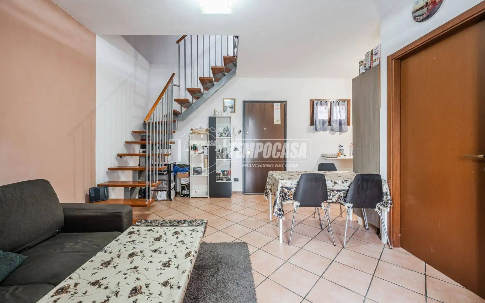 Bilocale via radici  11, Veggia Villalunga, Casalgrande - foto 3