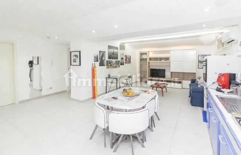 Trilocale via Antonello da Messina 57, Centro, Aci Castello - foto 5