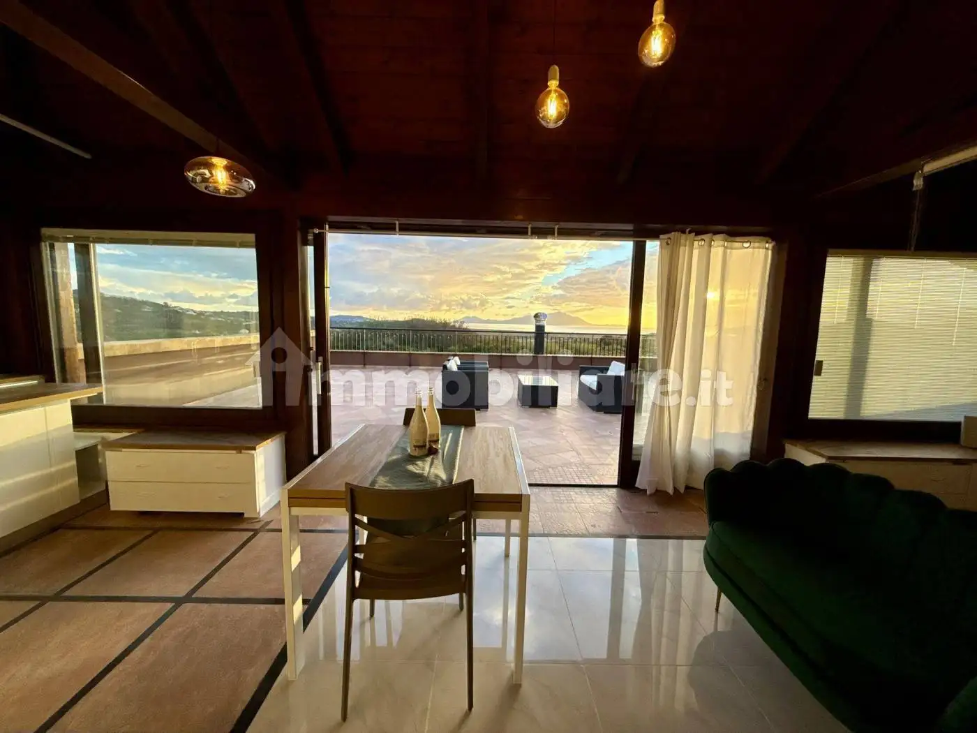 Loft in affitto a Giugliano in Campania