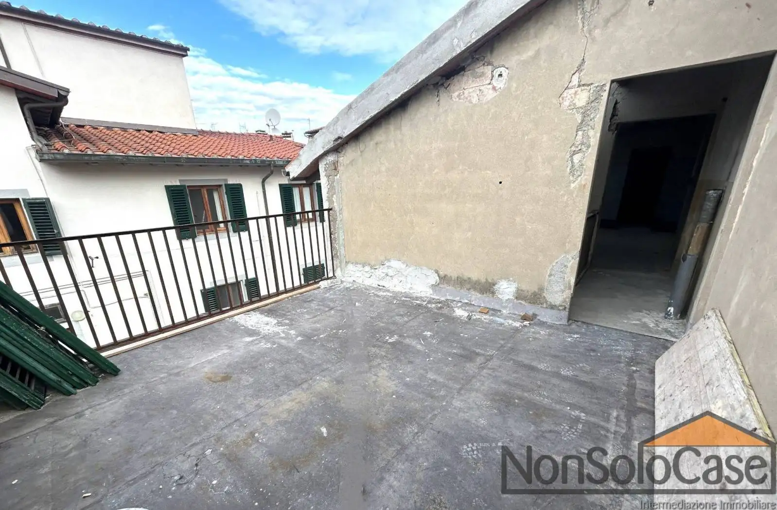 Casa indipendente in vendita a Prato