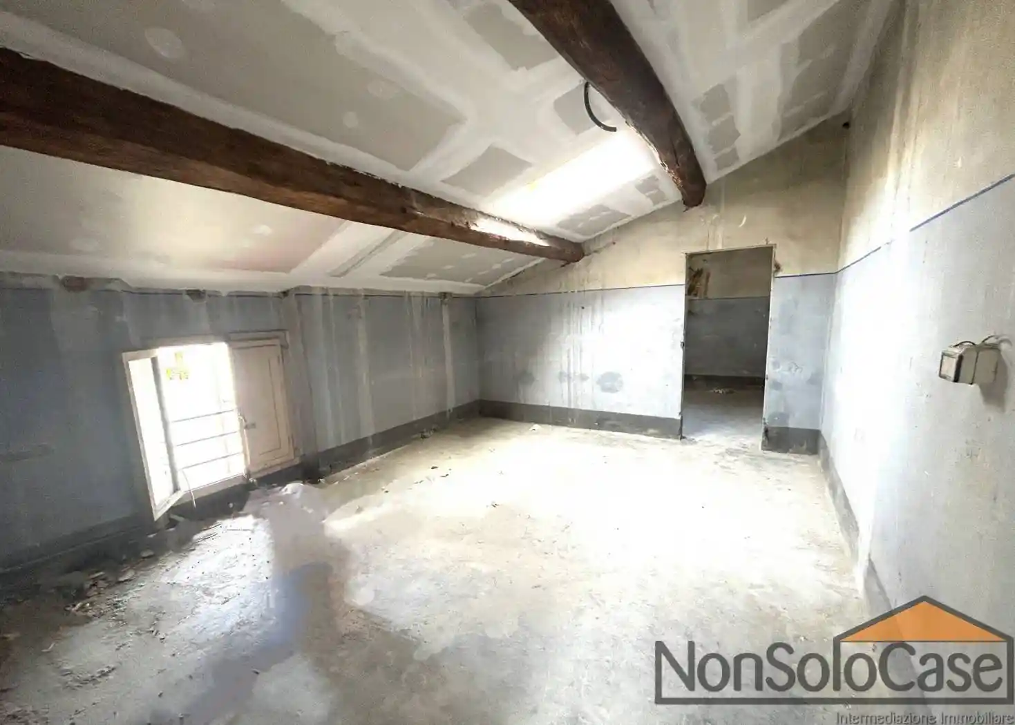 Terratetto unifamiliare piazza Mercatale, Centro Storico - Duomo, Prato - foto 4