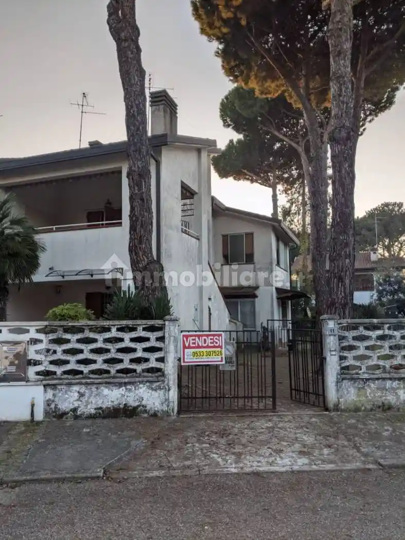 Villa a schiera via Dosso Dossi 11, Lido di Spina, Comacchio - foto 3