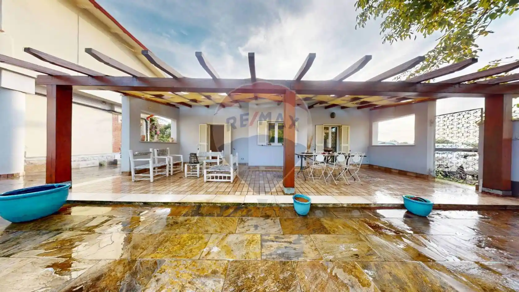 Villa in vendita a Massa