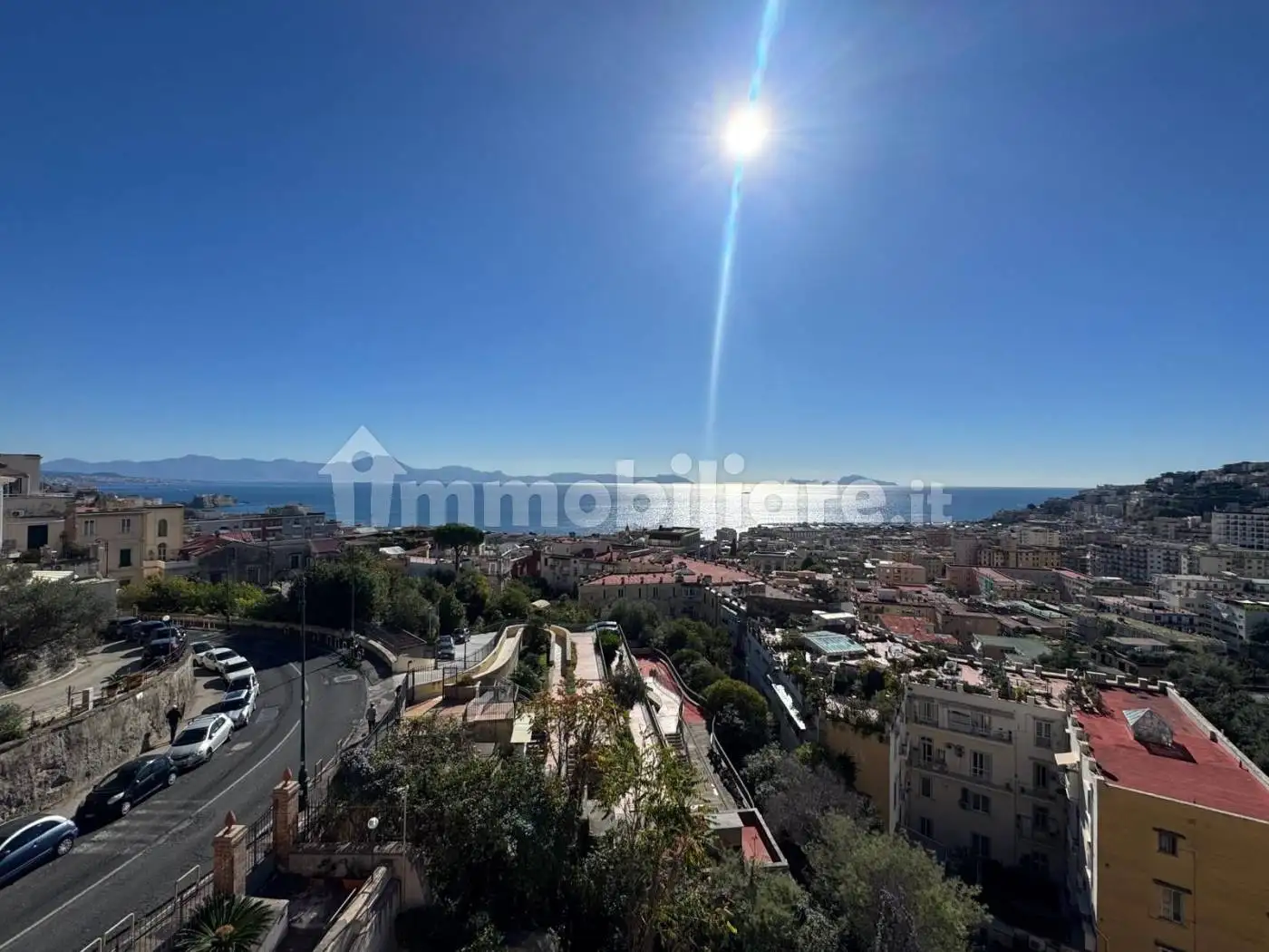 Appartamento in vendita a Napoli