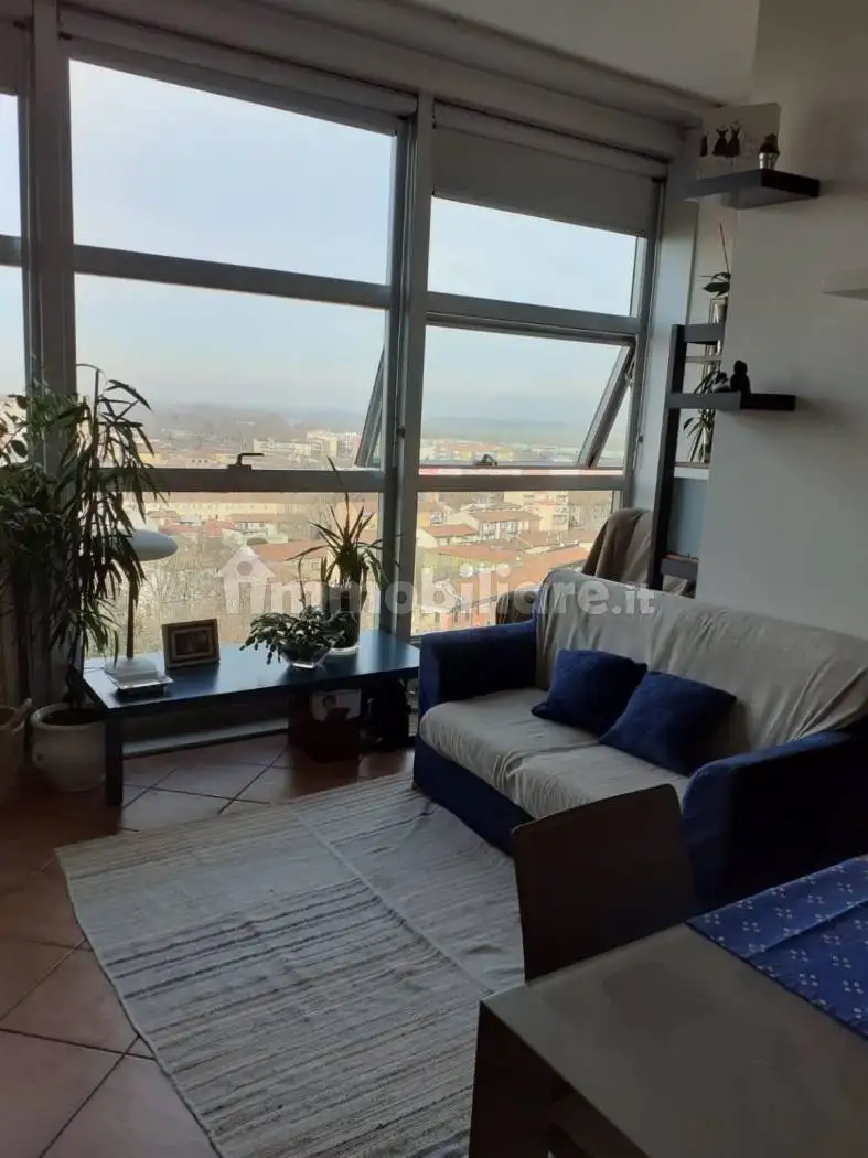 Appartamento in vendita a Piacenza