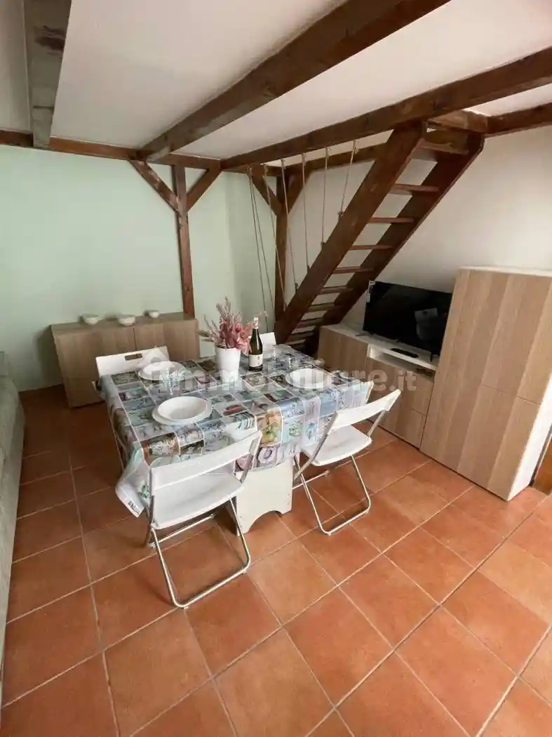 Bilocale via Croci Santa Lucia al Monte 41, Quartieri Spagnoli, Napoli - foto 4