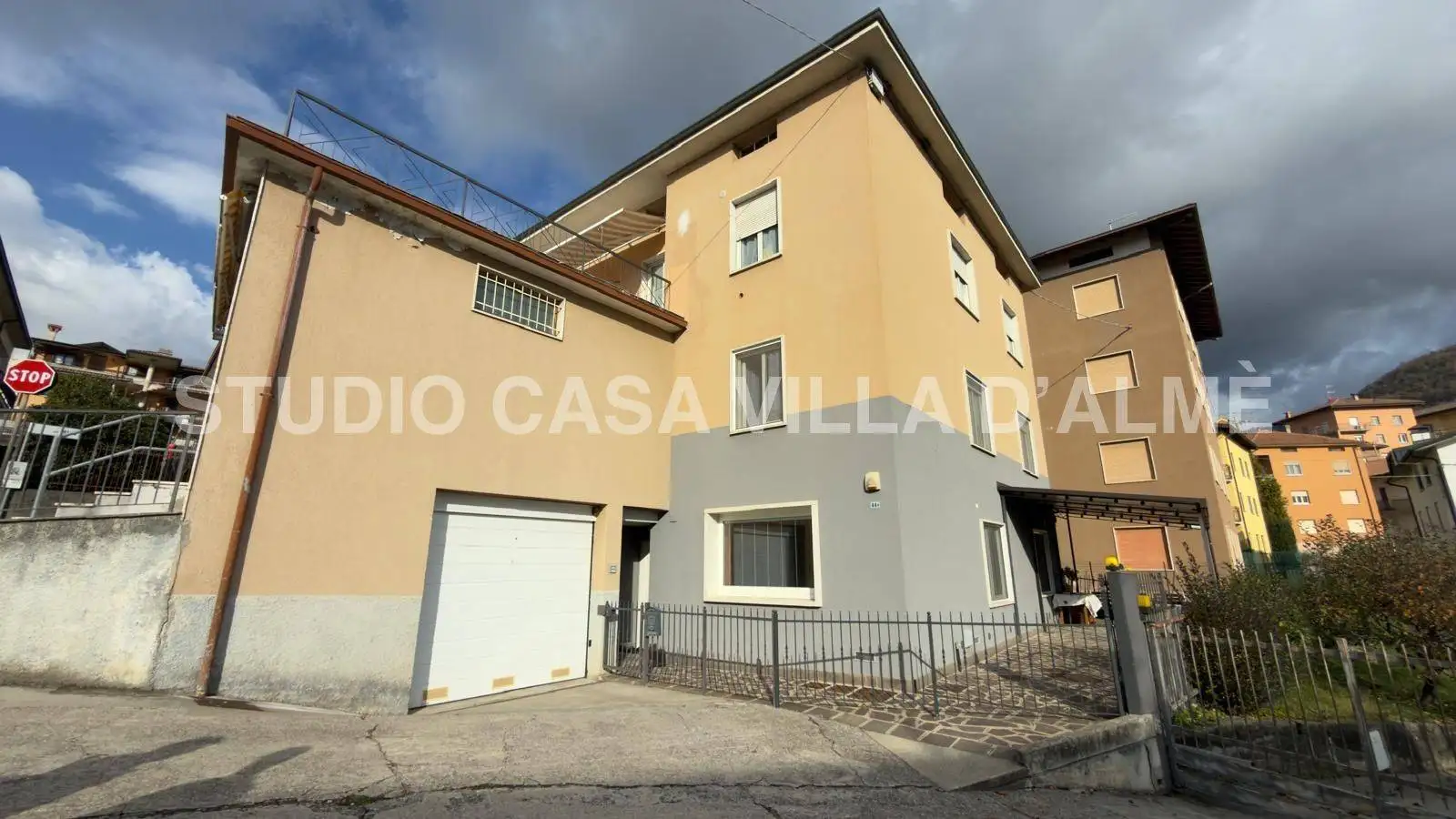 Appartamento via Ripa, Centro, Villa d'Almè - foto 2